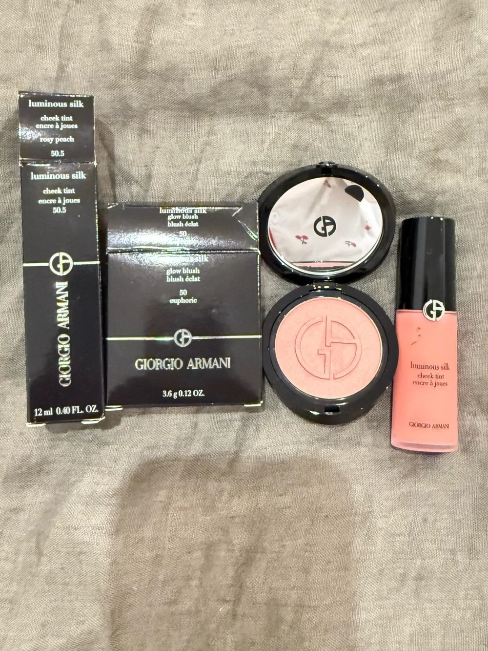 Giorgio Armani Luminous Silk Blush & Cheek Tint - Rosy Peach